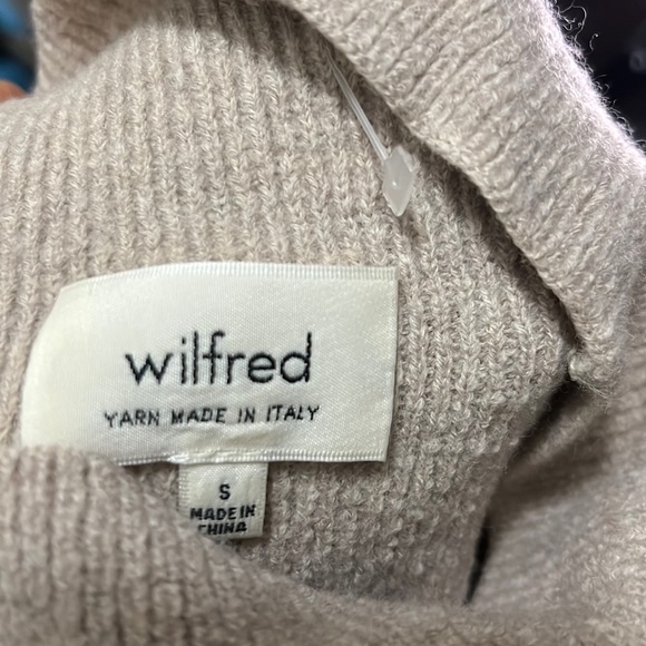 Aritzia Wilfred Rebecca Cropped 100% Wool Sweater Size Small - Picture 3 of 13